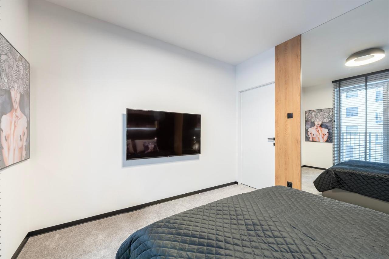 Luxury Copper Apartment II วูดช์ ภายนอก รูปภาพ